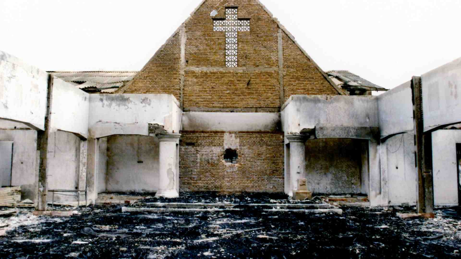 Cristiani decapitati in Mozambico. Il Papa: "Non abbandoniamo i fratelli perseguitati"