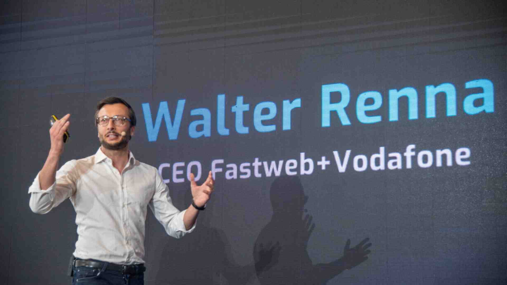 La via Fastweb+Vodafone per giocare la partita dell’intelligenza artificiale. Parla l'ad Renna