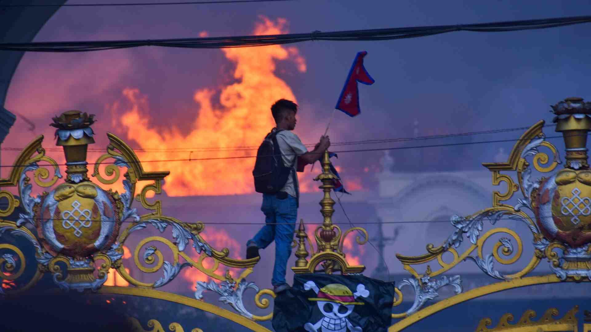 Così i giovani del sud globale sono passati dallo schermo degli smartphone alla piazza