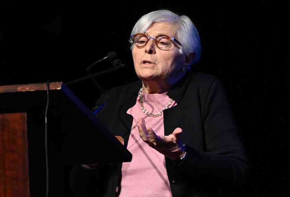 Il Pd esca dalla “subalternità” alla piazza, dice Claudia Mancina