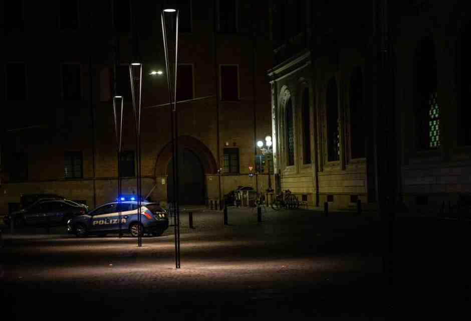 Rinnegando il pensiero di quell’alba. Lettera da una lama tagliente