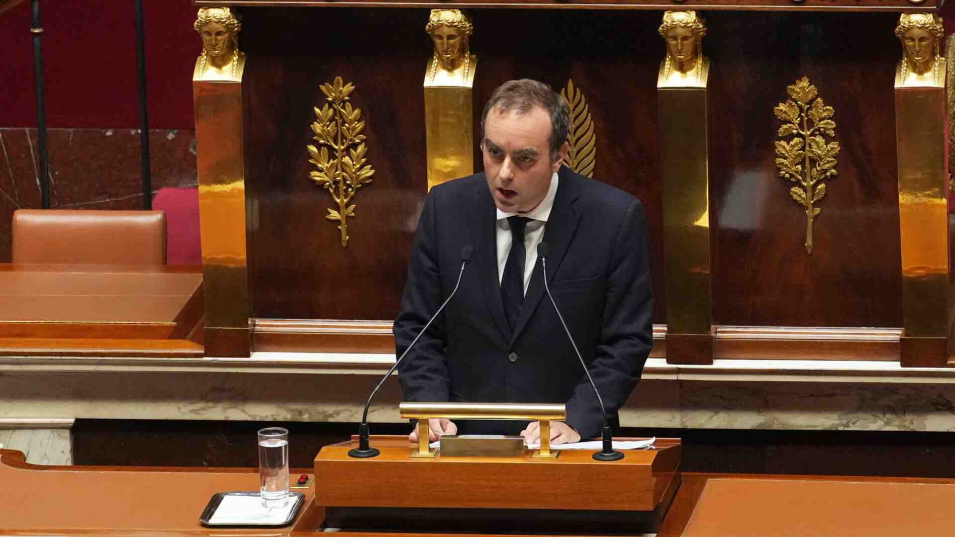 Per salvare governo e bilancio, Lecornu sacrifica la riforma delle pensioni