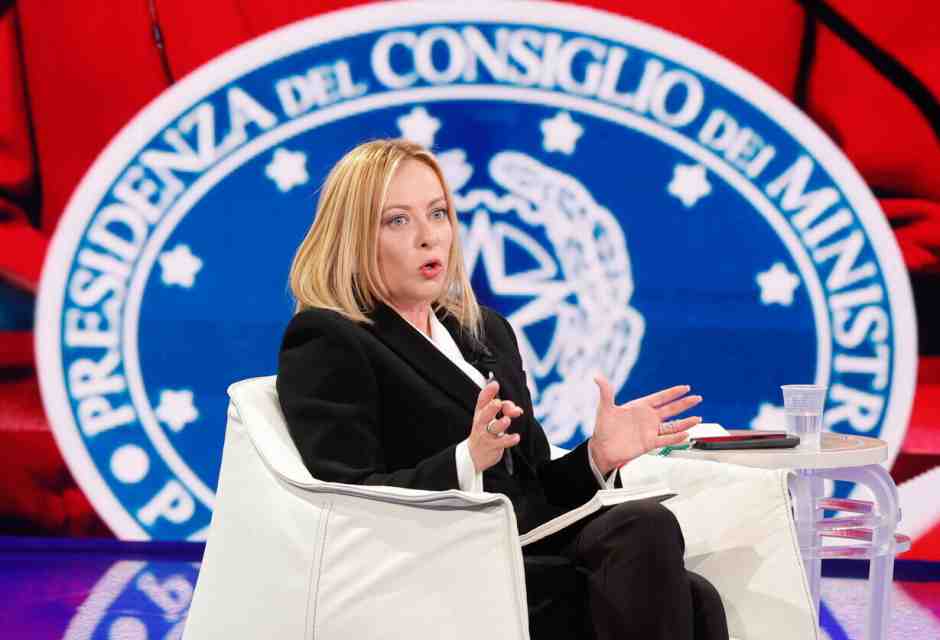 Meloni punta alla cassaforte dalle banche