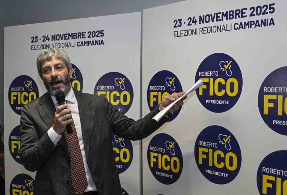 Lista Fico. Il candidato del campo largo in Campania presenta i suoi “presentabilissimi”