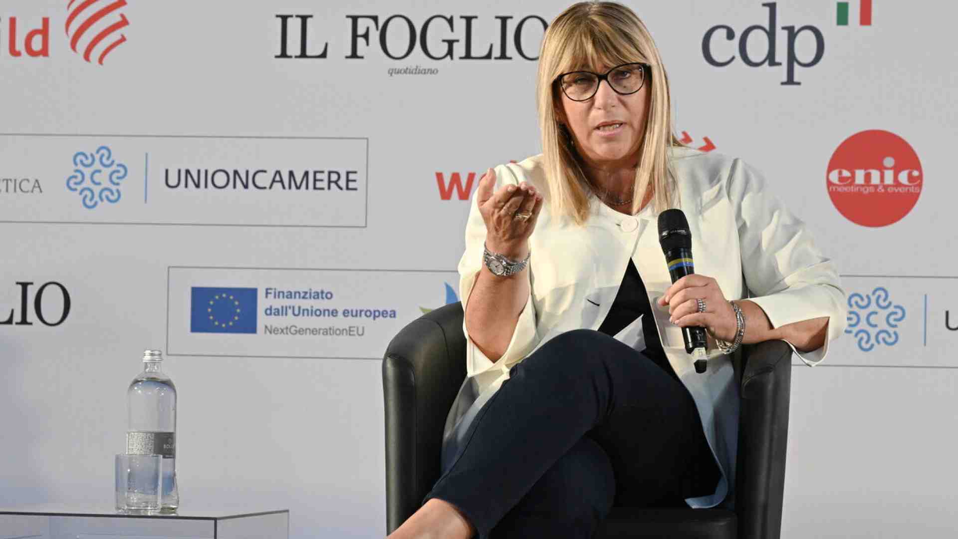 Una Cisl contro la rivolta