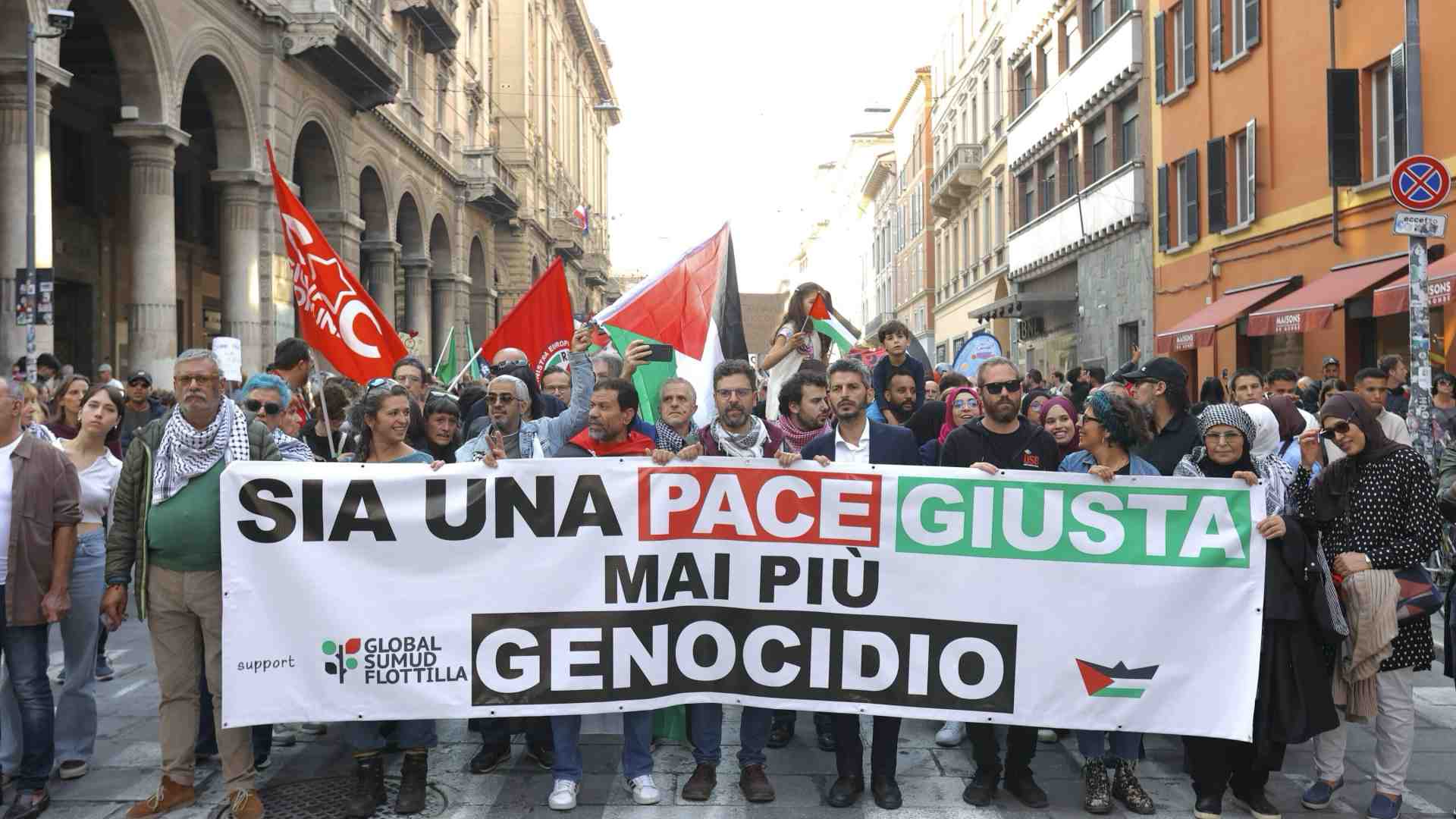 Per gli attivisti Gaza è diventata la nuova "causa universale" di liberazione