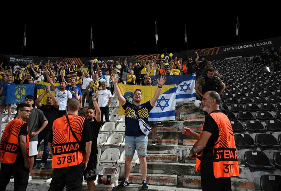 Niente Maccabi, siamo inglesi