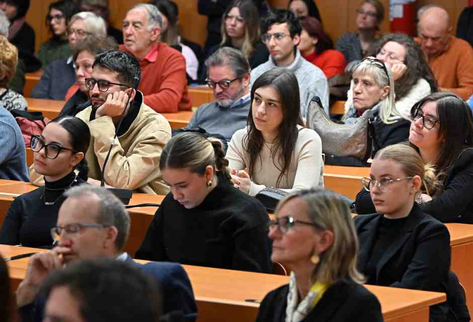 Vendere le pentole o la separazione delle carriere