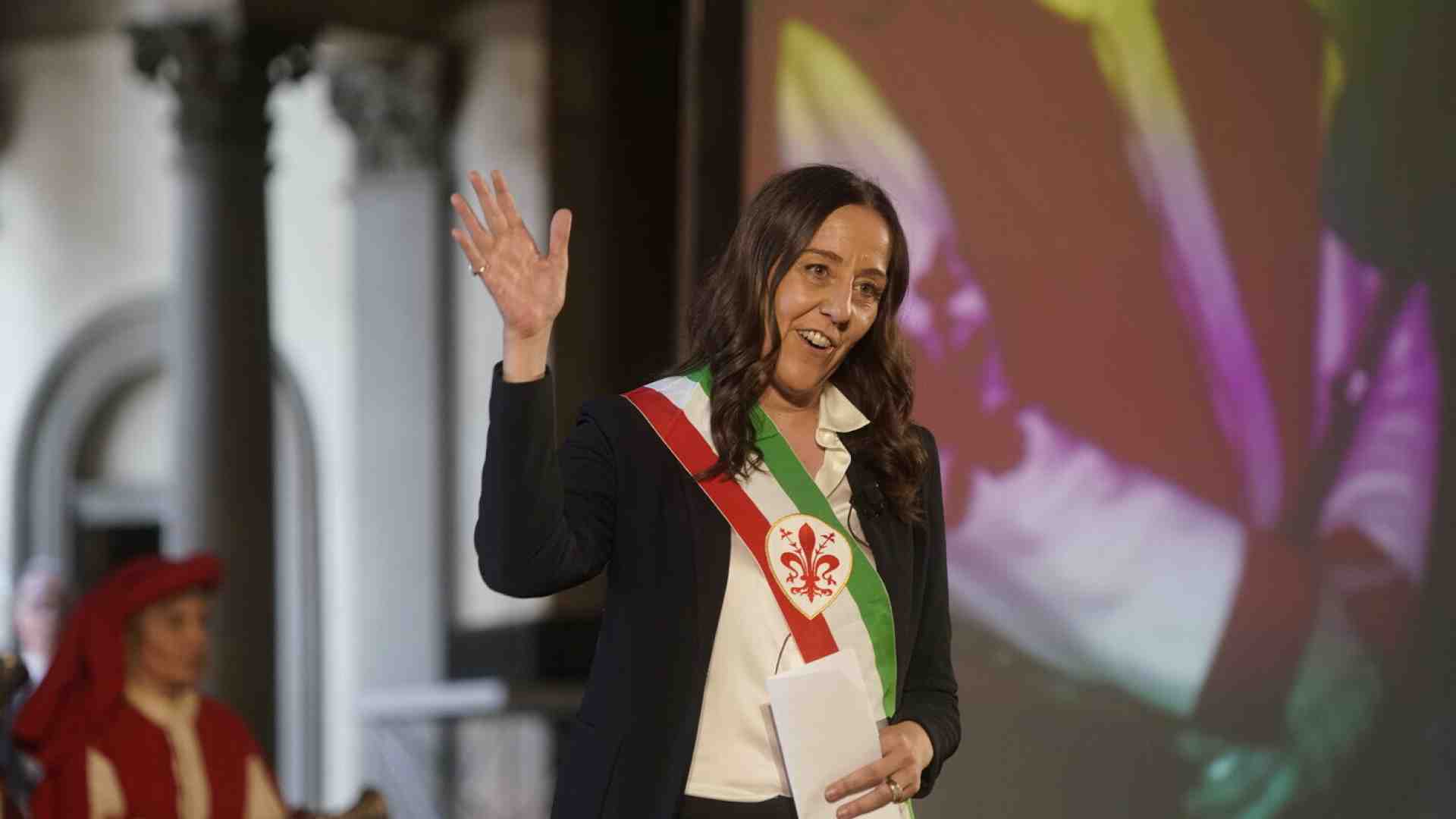 La sindaca di Firenze Funaro: “Bene Meloni che aumenta le tasse sugli affitti brevi”