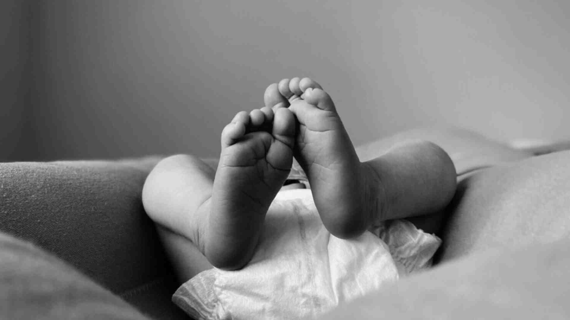 La crisi demografica non si combatte solo a colpi di assegni unici. I nuovi dati sulla natalità