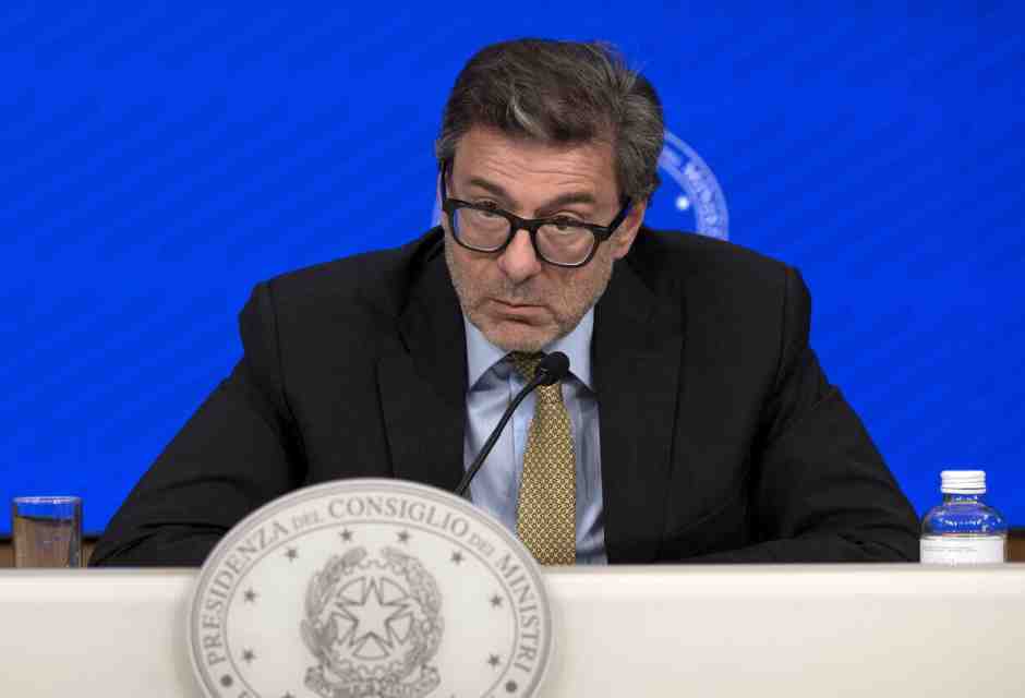 Le presunte virtù dell'Italia nella gestione dei conti pubblici. Parla Monacelli (Bocconi)