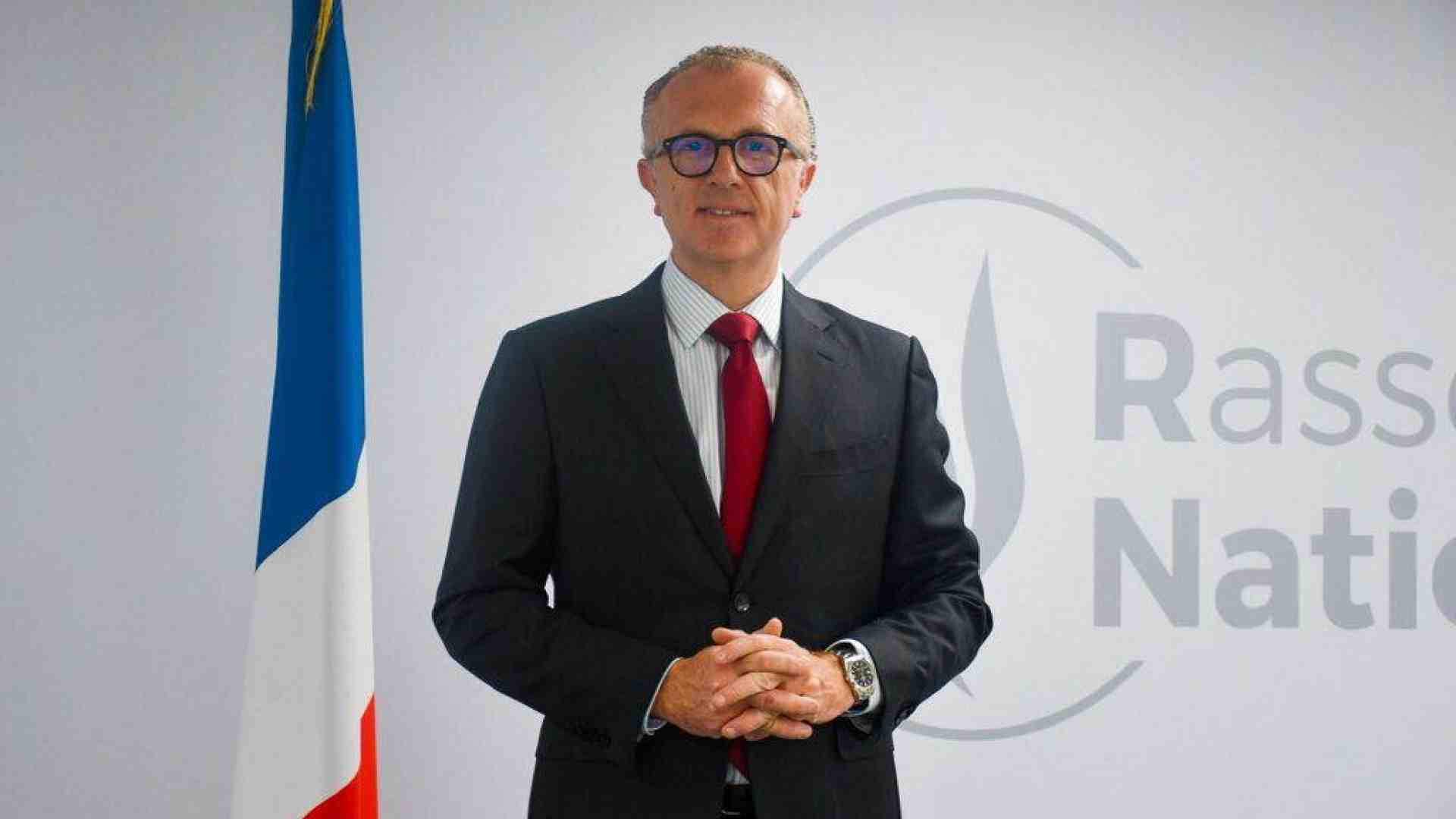 Il nuovo direttore generale del partito sovranista di Le Pen ha molti legami in Russia