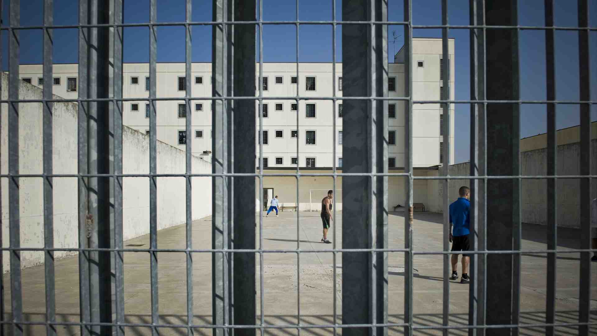 Il garante dei detenuti di Milano, Pagano, spiega il “sudoko umano” del carcere