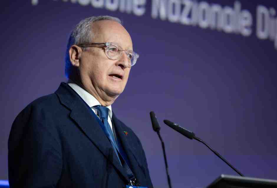 Tajani vuole Casasco alla Consob