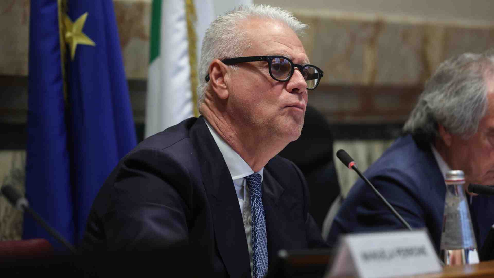 Parla Zangrillo. Il ministro azzurro annuncia fuoco amico sugli affitti brevi