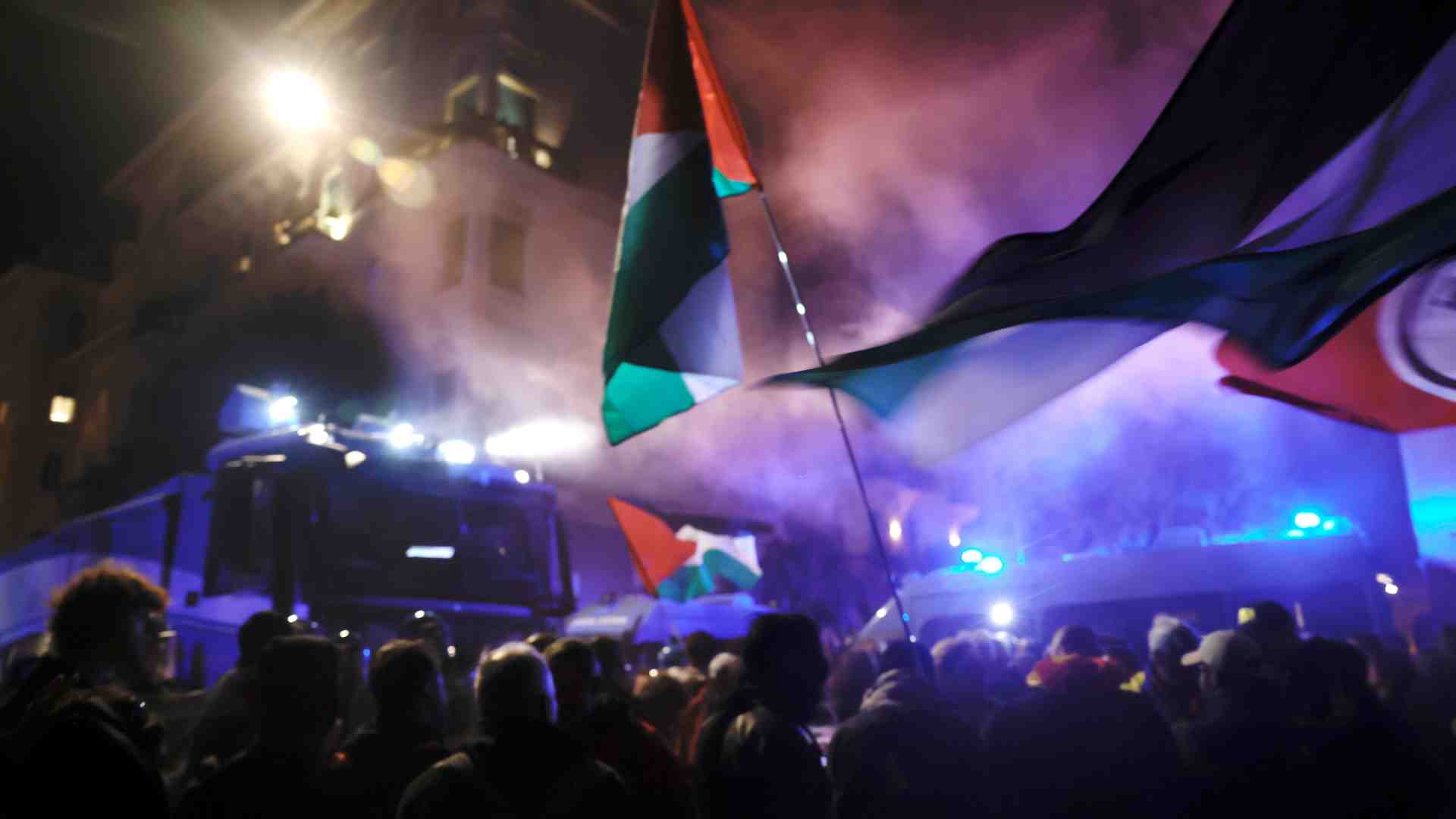 Come è cambiata in pochi anni l’attenzione della sinistra all’antisemitismo