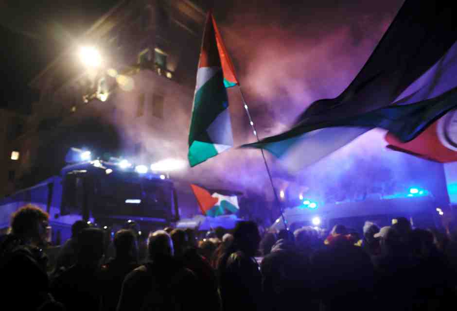 Come è cambiata in pochi anni l’attenzione della sinistra all’antisemitismo