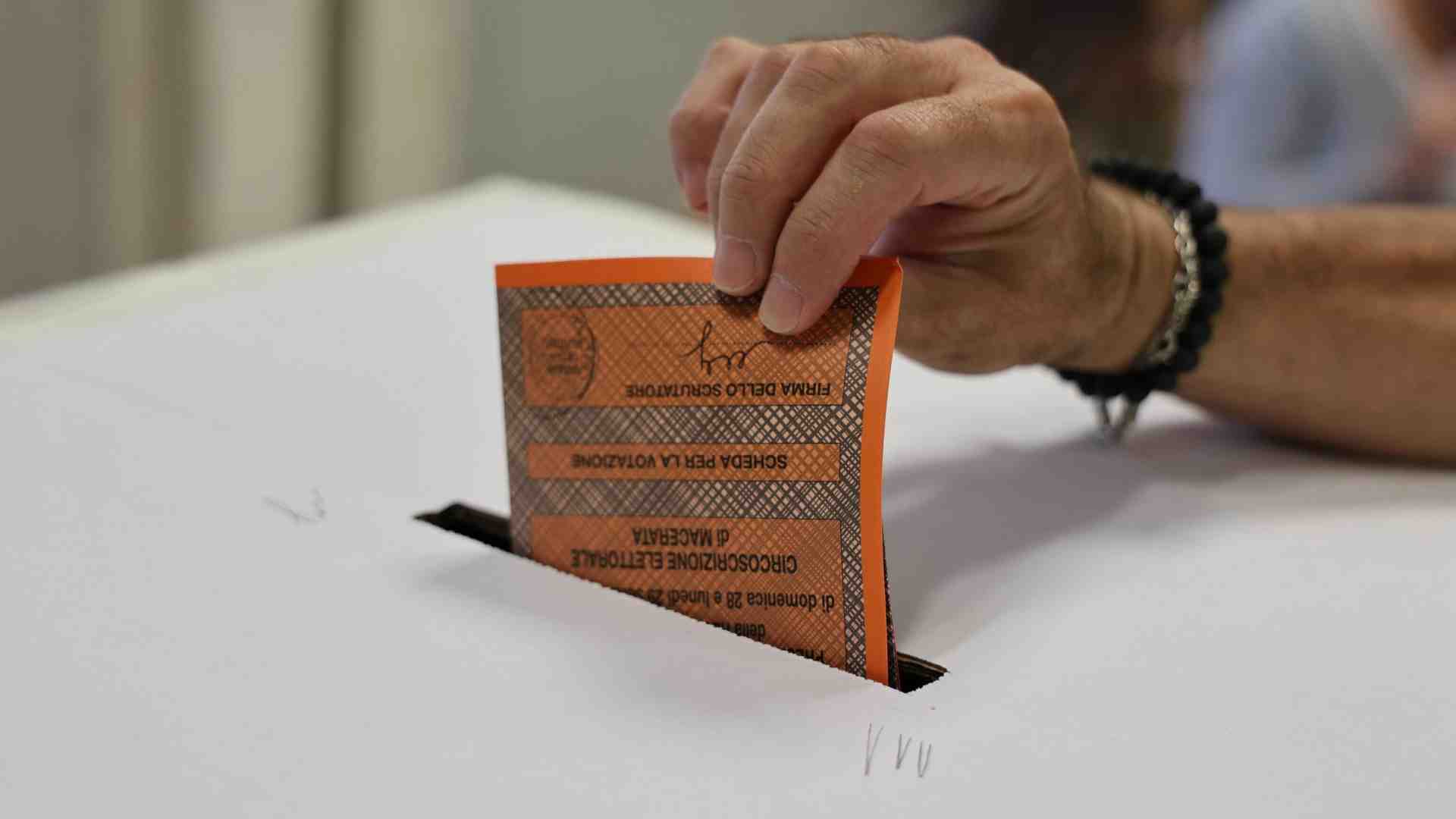 Perché cresce l’astensione. Si è immiserita l’offerta politica. Le colpe dei partiti