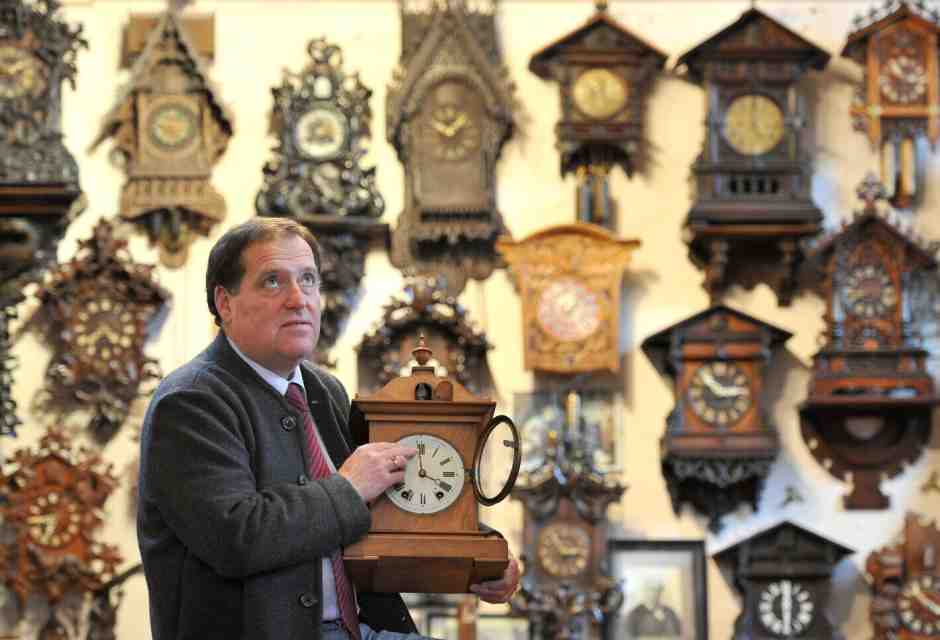 La Spagna torna a proporre di abolire l’ora legale. Ecco perché la questione si riapre adesso (ed è politica)