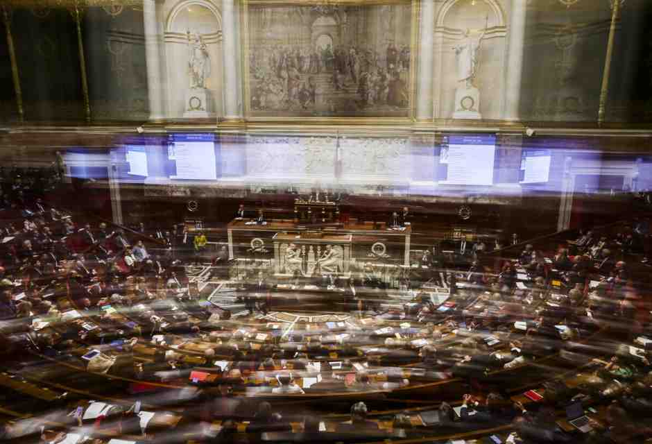 Il Parlamento francese indaga sui rapporti della sinistra radicale con i Fratelli musulmani