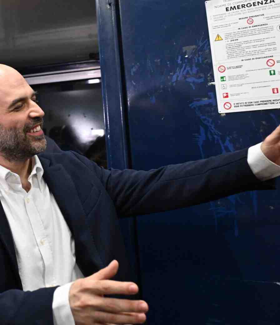 Palermo è Napoli, per Saviano. E Pomezia fa provincia