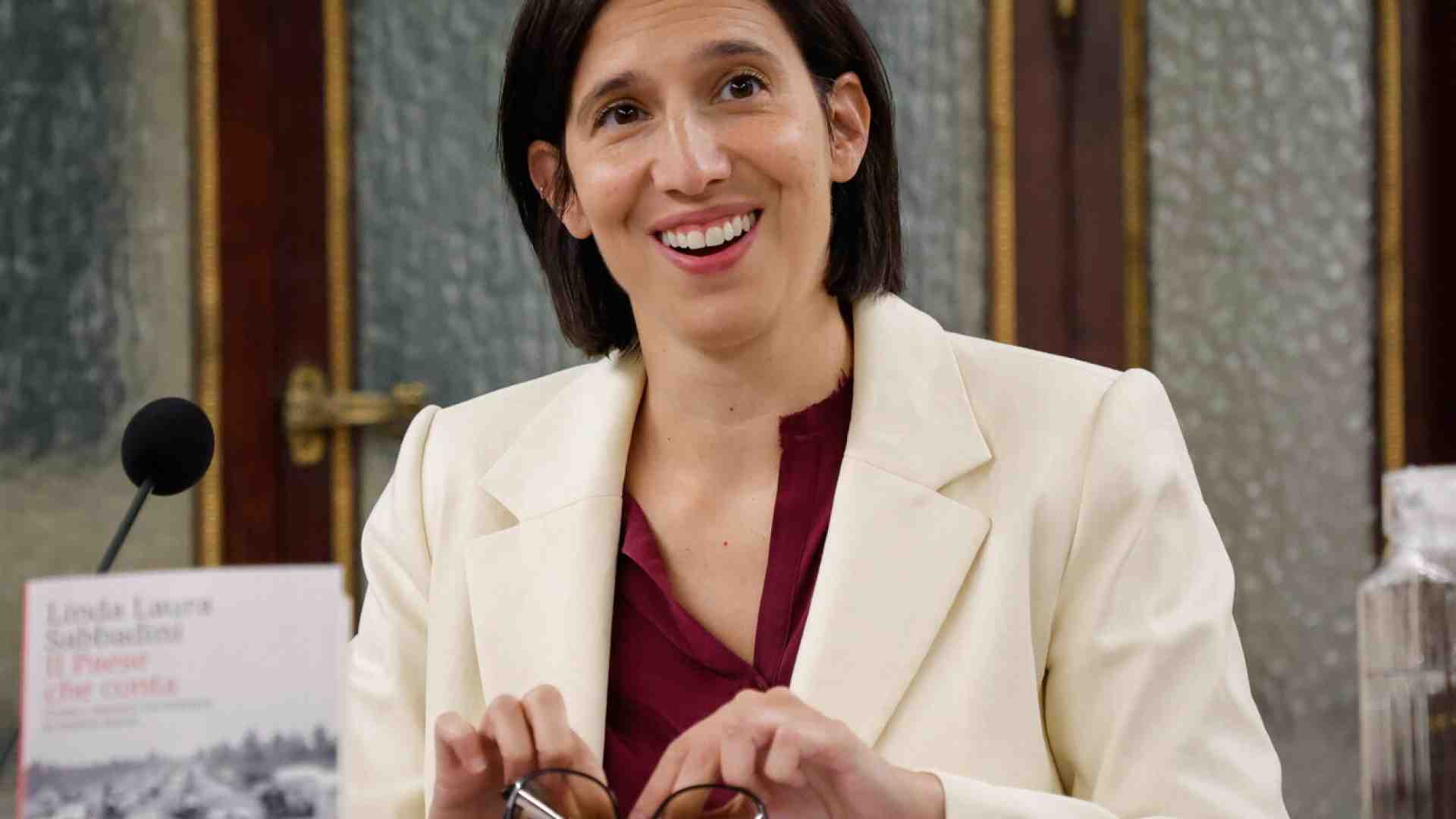 L’inconsistenza della sinistra in un mondo in cui la democrazia è in pericolo