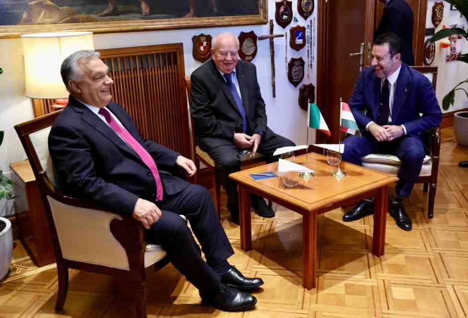 Terremoto Orbàn. La maggioranza vola nei sondaggi ma è senza un perimetro