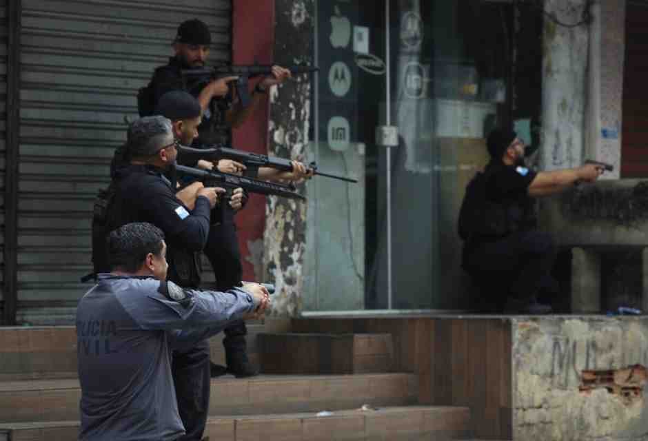 La maxi operazione a Rio de Janeiro è la guerra ai narcos che piace a Trump