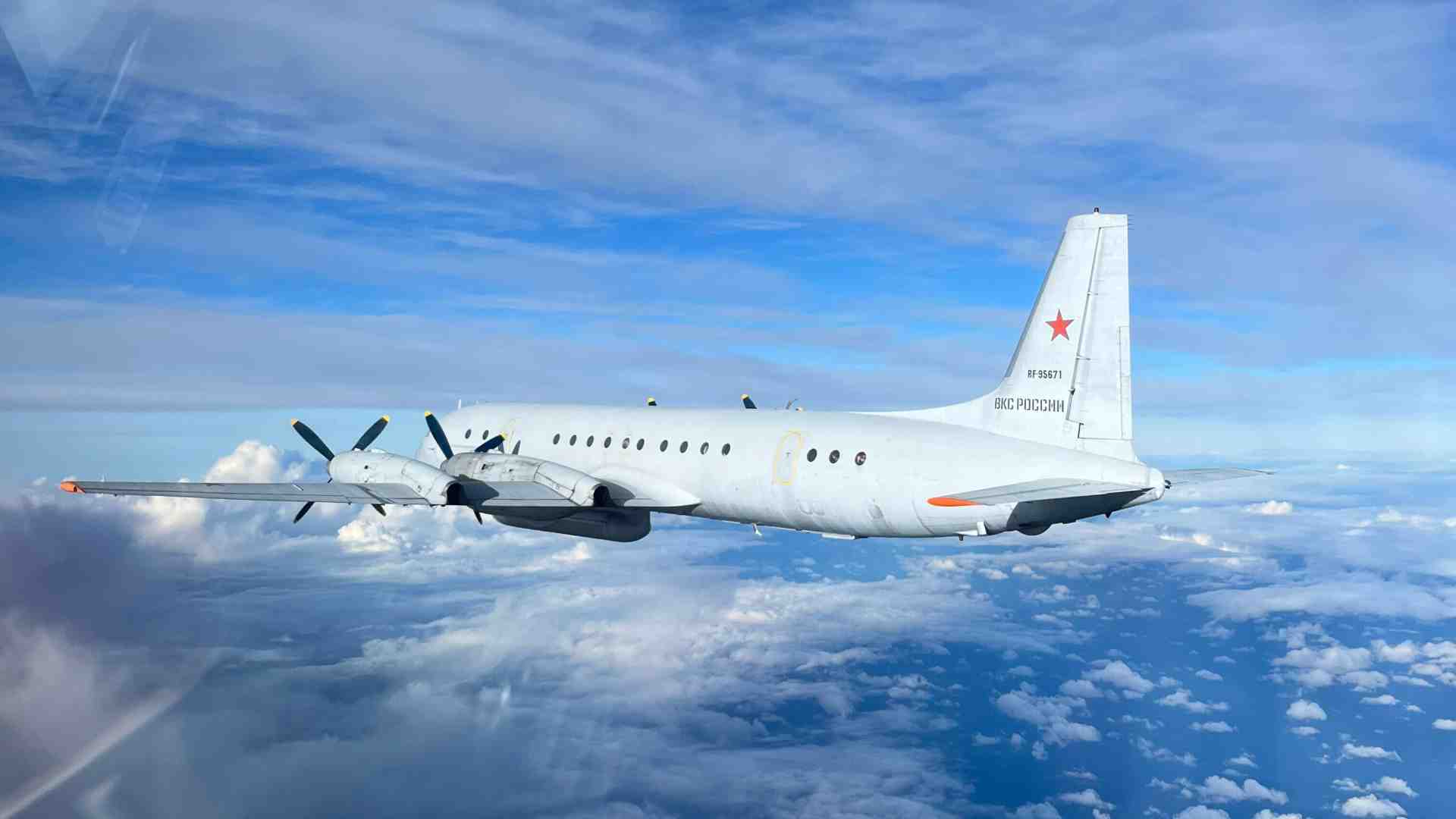 L'aereo russo intercettato dalla Polonia e i droni in Belgio. Putin continua a testare i cieli europei