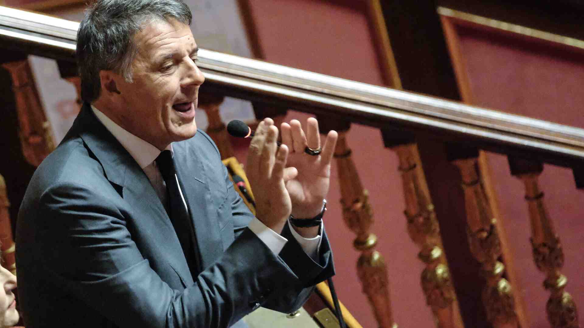 Renzi si astiene sulla riforma della giustizia e striglia la sinistra: "L'alternativa non si fa con l'Anm"