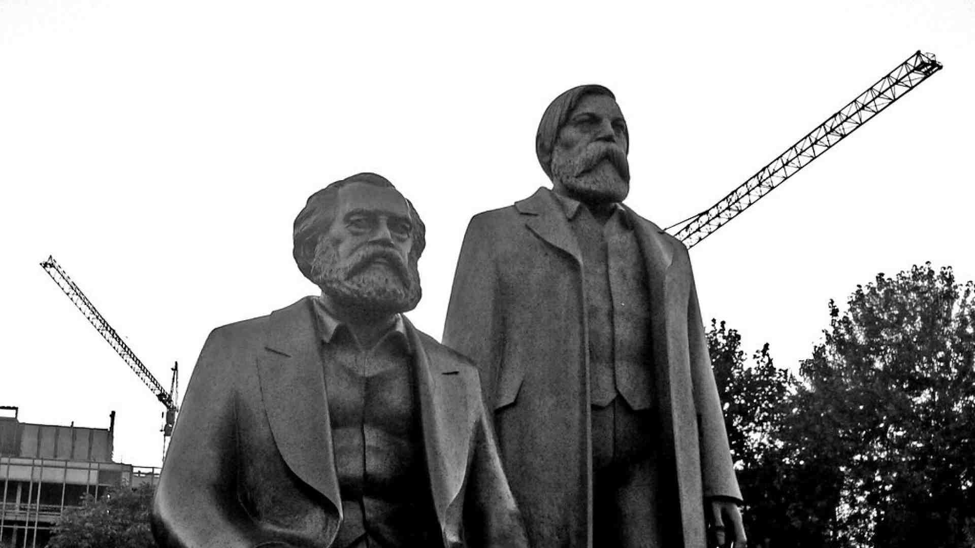 Engels nella ztl e l'isolamento dei proletari inglesi