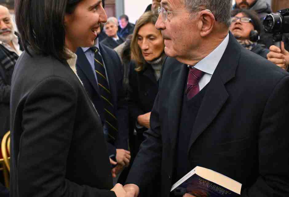Il sogno di Prodi era un seggio Ue. Il veto di Schlein e Bonaccini
