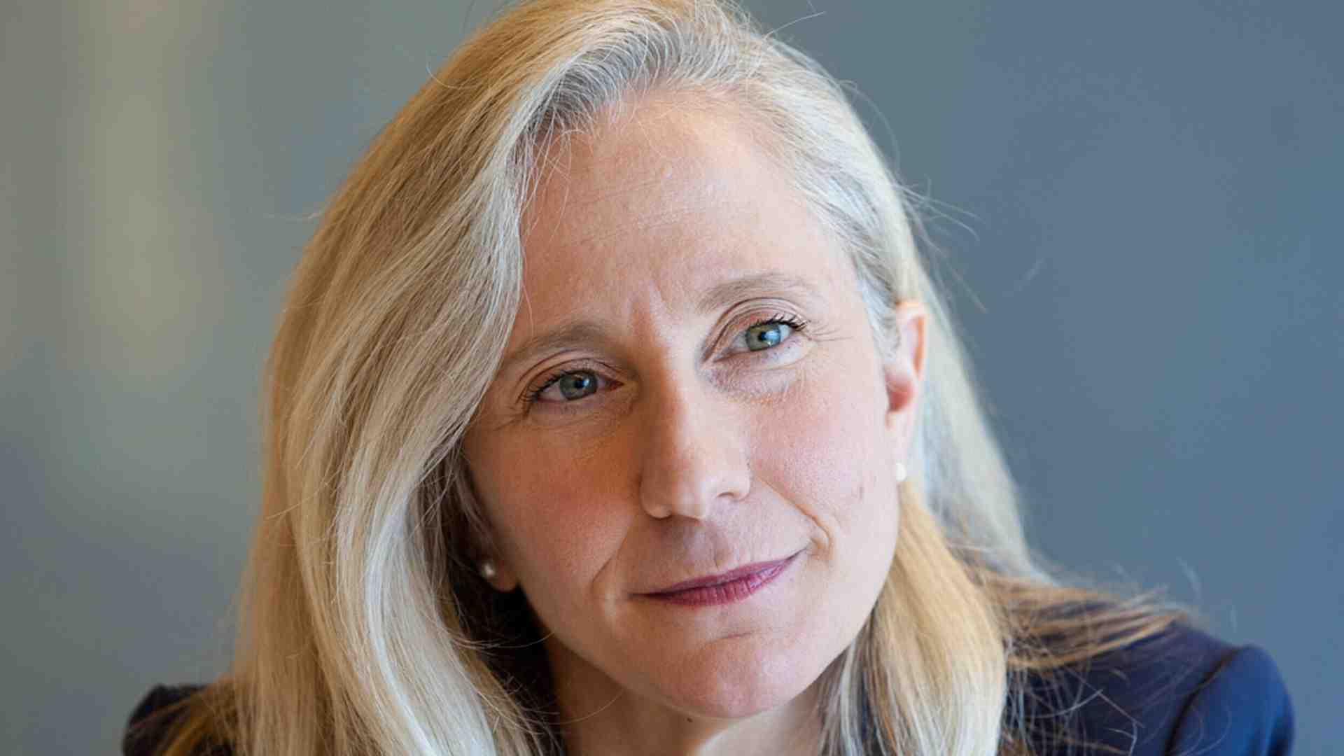In Virginia la moderata Spanberger punta tutto sui disastri economici di Trump