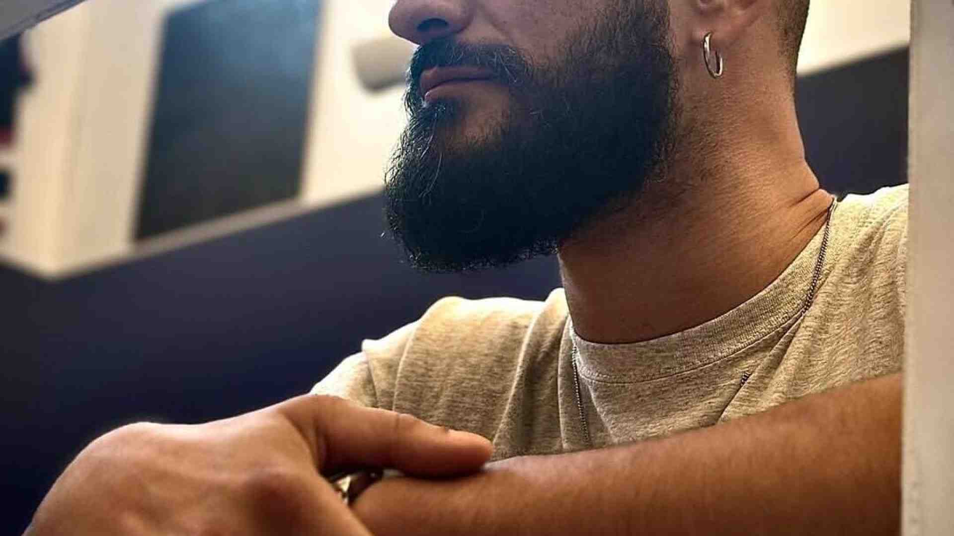 Morello prende a pugni l’ignoranza