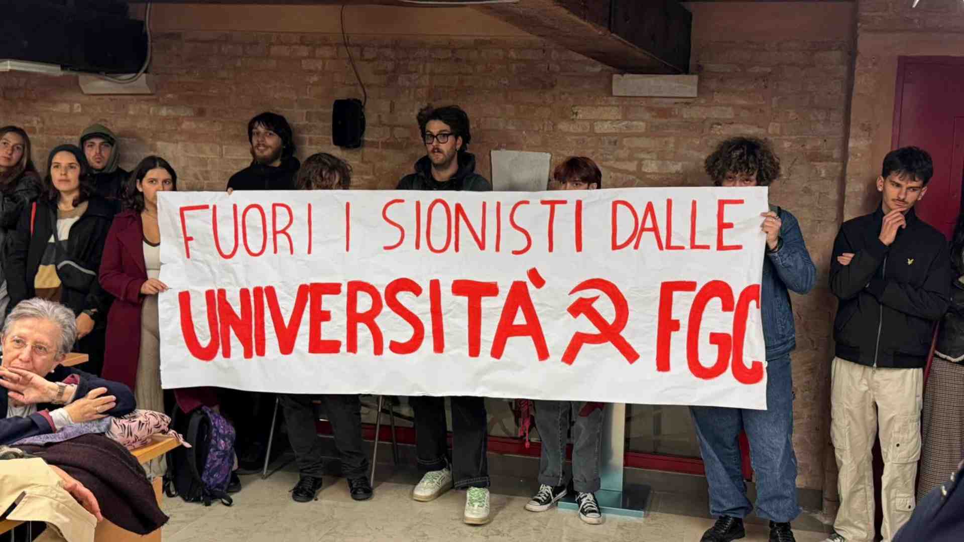 Le sottili erosioni che minacciano la nostra libertà