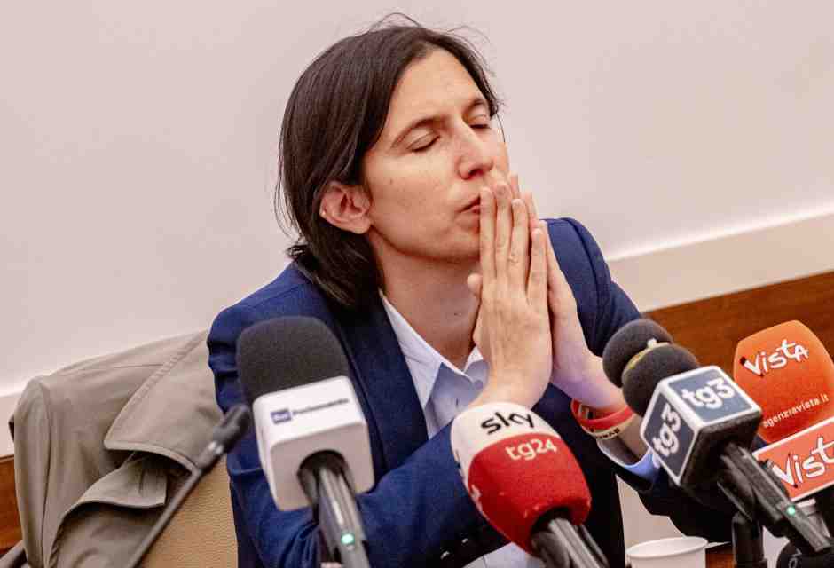 Che aspetta Schlein ad andare a Kyiv e abbracciare Zelensky?