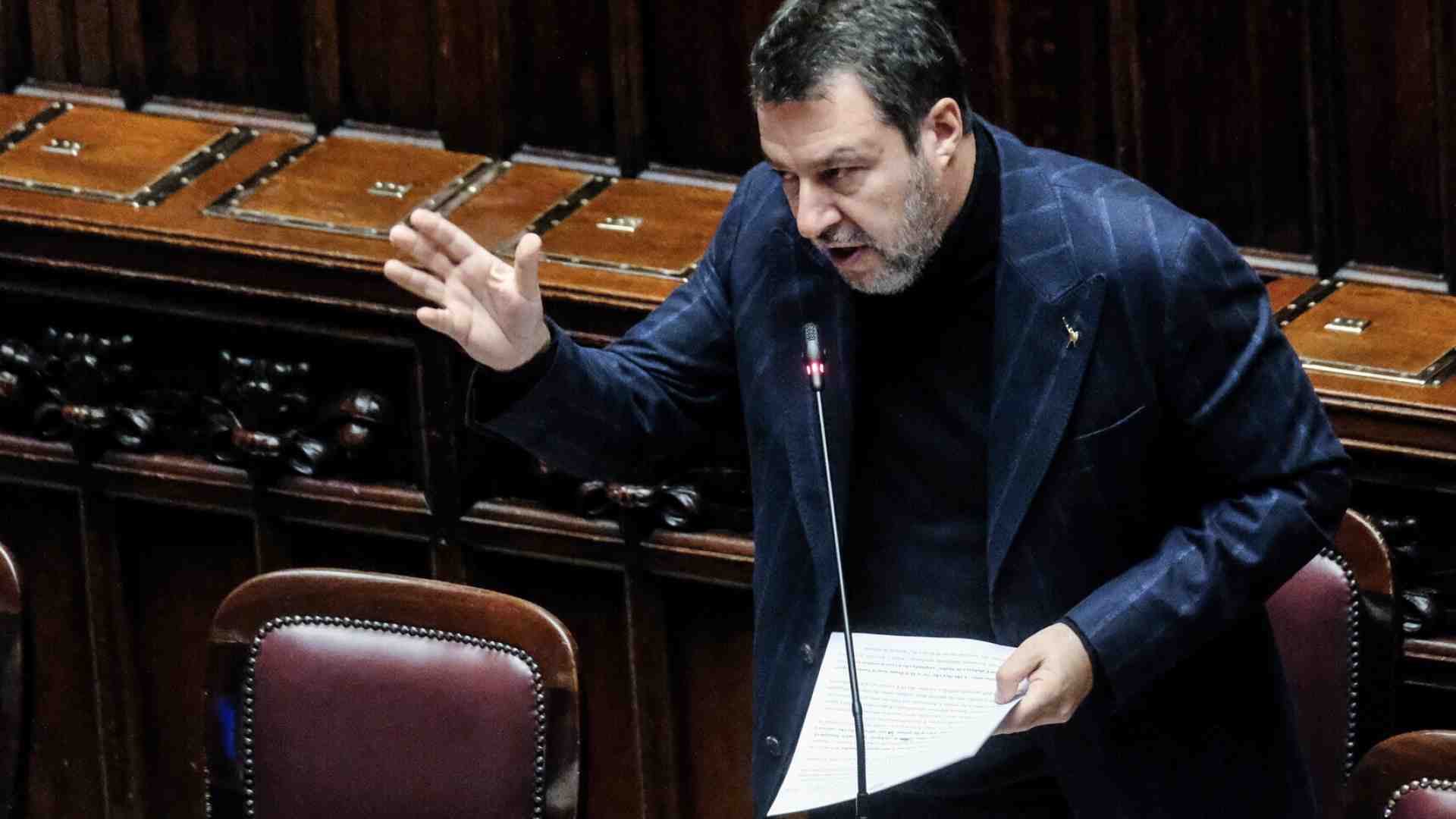 Tutte le misure che Salvini vorrebbe finanziare con la tassa sugli extraprofitti sulle banche