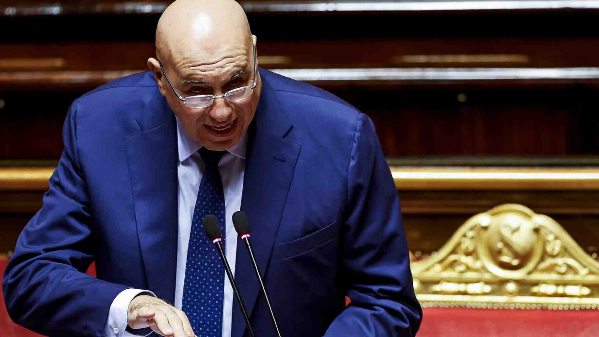 Crosetto a Repubblica: "Non leggo mai cosa dice. Zakharova fa disinformazione"