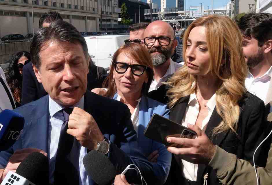 L’asse tra Conte e Salis contro le primarie di coalizione è un messaggio di sfiducia a Schlein