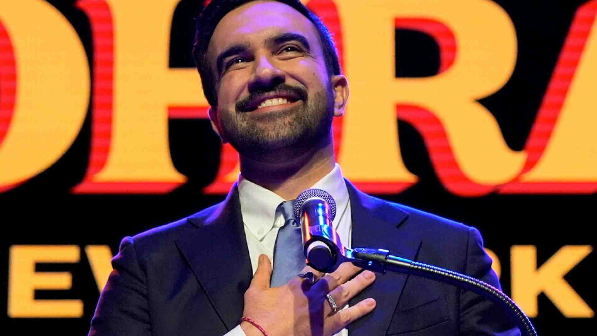 Euforia Pd, silenzio dei 5 Stelle: le reazioni della sinistra alla vittoria di Mamdani