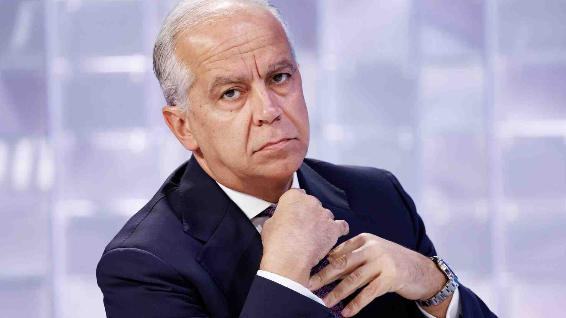 Piantedosi: "Su Almasri l'opposizione chieda scusa. Soloni che sproloquiano. Militari a Crosetto? Allora anche più agenti"