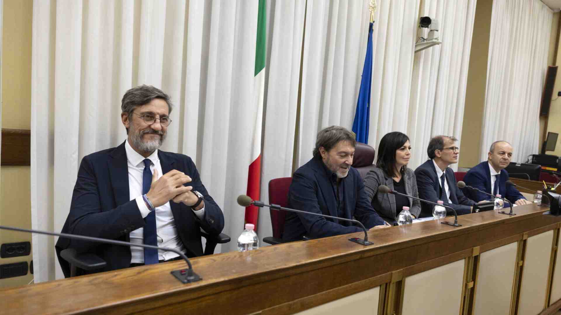 Ranucci in commissione di Vigilanza Rai: "Audio di Sangiuliano di interesse pubblico". Secretata la risposta su Fazzolari
