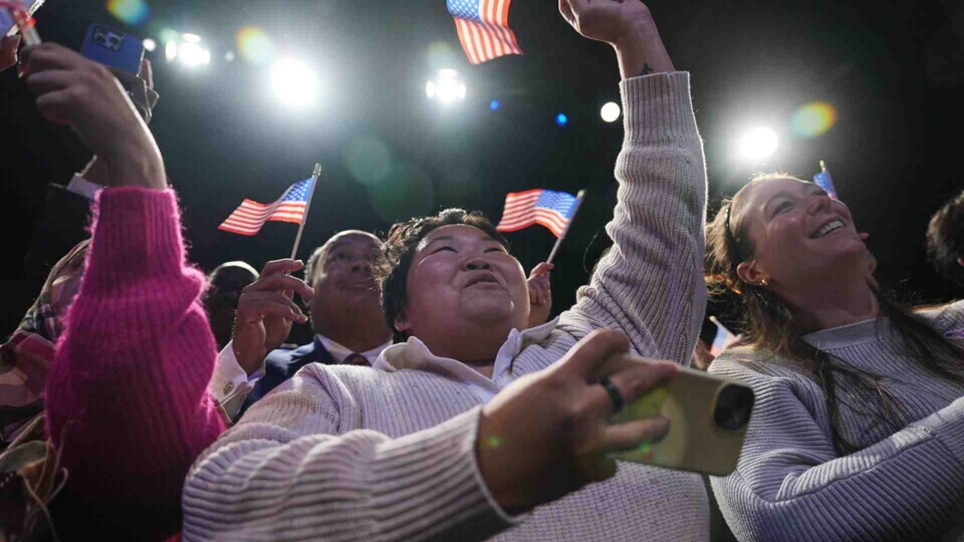 In Virginia e New Jersey la sinistra riacciuffa gli elettori che votarono per Trump. Alcuni dati