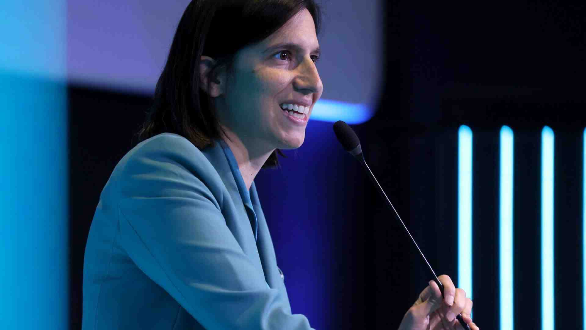 Sull'Ucraina Schlein dovrebbe seguire i socialisti europei