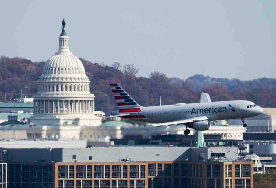 Ora lo shutdown ferma anche i voli. Cosa sta succedendo al traffico aereo americano