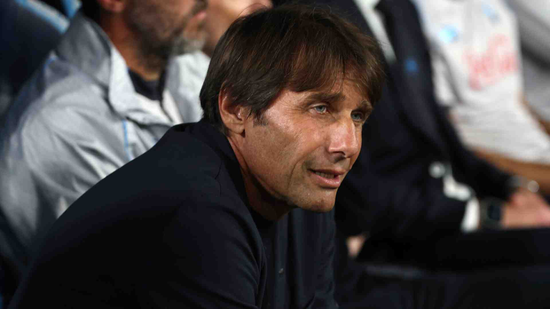 Conte si è ormai trasformato in un Mourinho minore