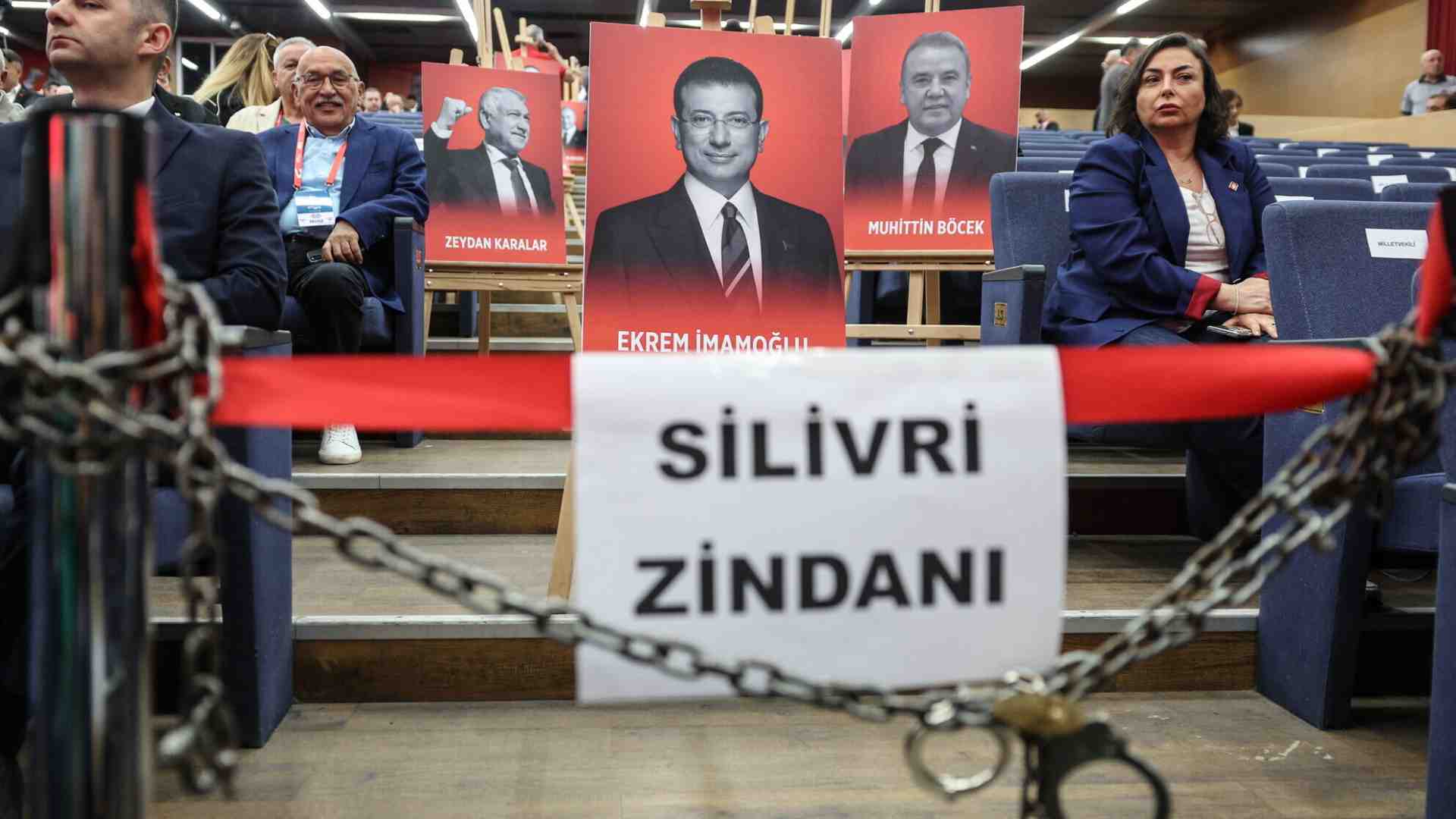 Chiesti oltre duemila anni per Imamoglu. La repressione in toga di Erdogan