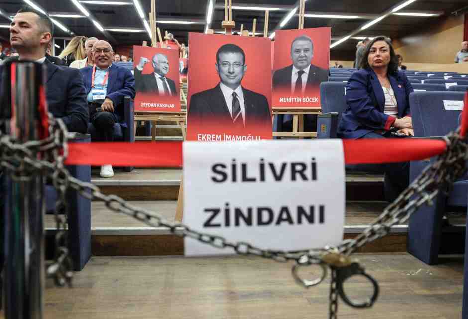 Chiesti oltre duemila anni per Imamoglu. La repressione in toga di Erdogan