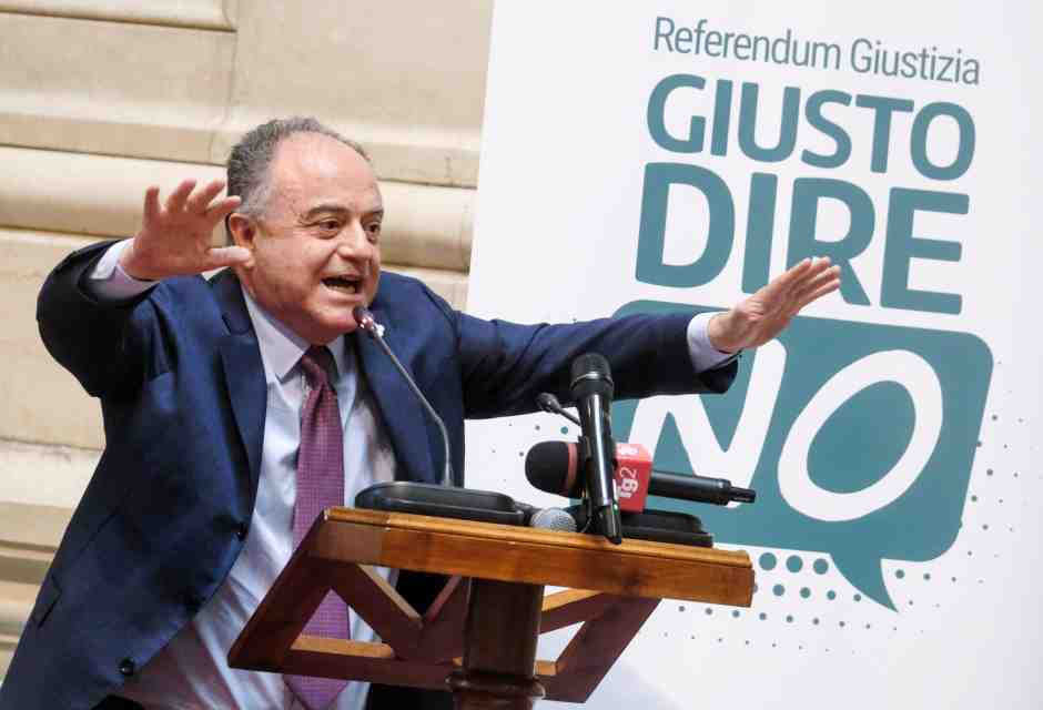 Si potrebbe compilare un "Piccolo magistratese illustrato"