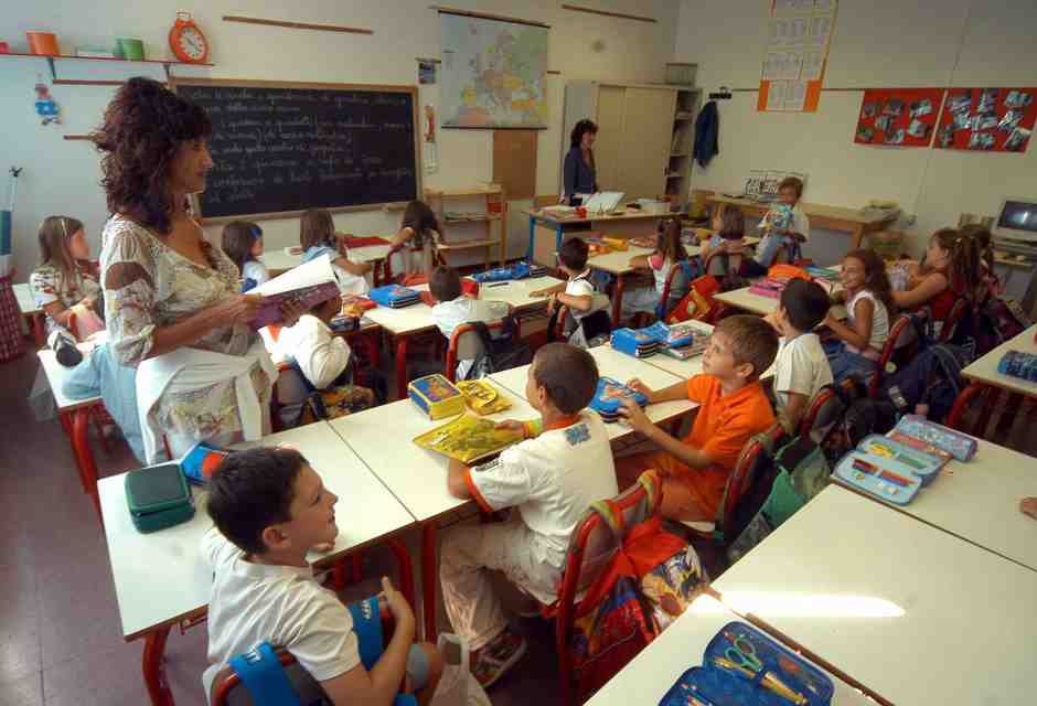 No all’educazione sentimentale, sì alla mediazione dei saperi disciplinari e dei bravi insegnanti